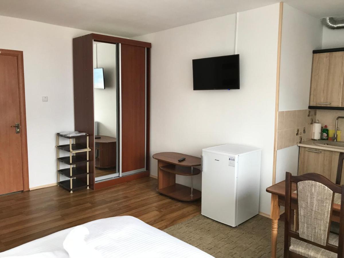 Sun Hotel Mizhhirya  Eksteriør billede